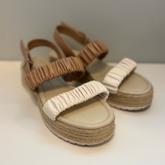 Dolce Vita Mizza Espadrille Wedge Sandal Size 8 Open Toe Summer Beach Casual - Picture 2 of 6